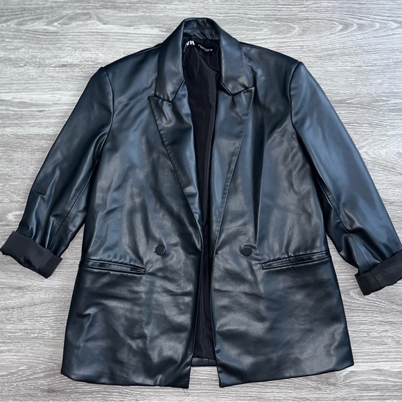 NWOT Oversized Leather Blazer - Picture 1 of 7